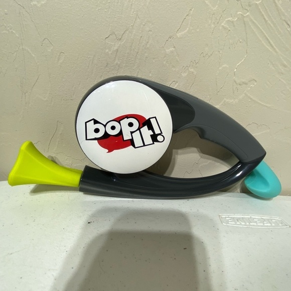Hasbro B7428 Bop It! Game Tested and Working - Picture 1 of 6